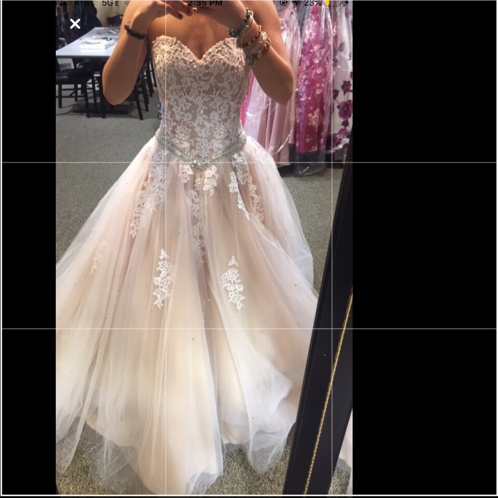 Prom / Wedding dress